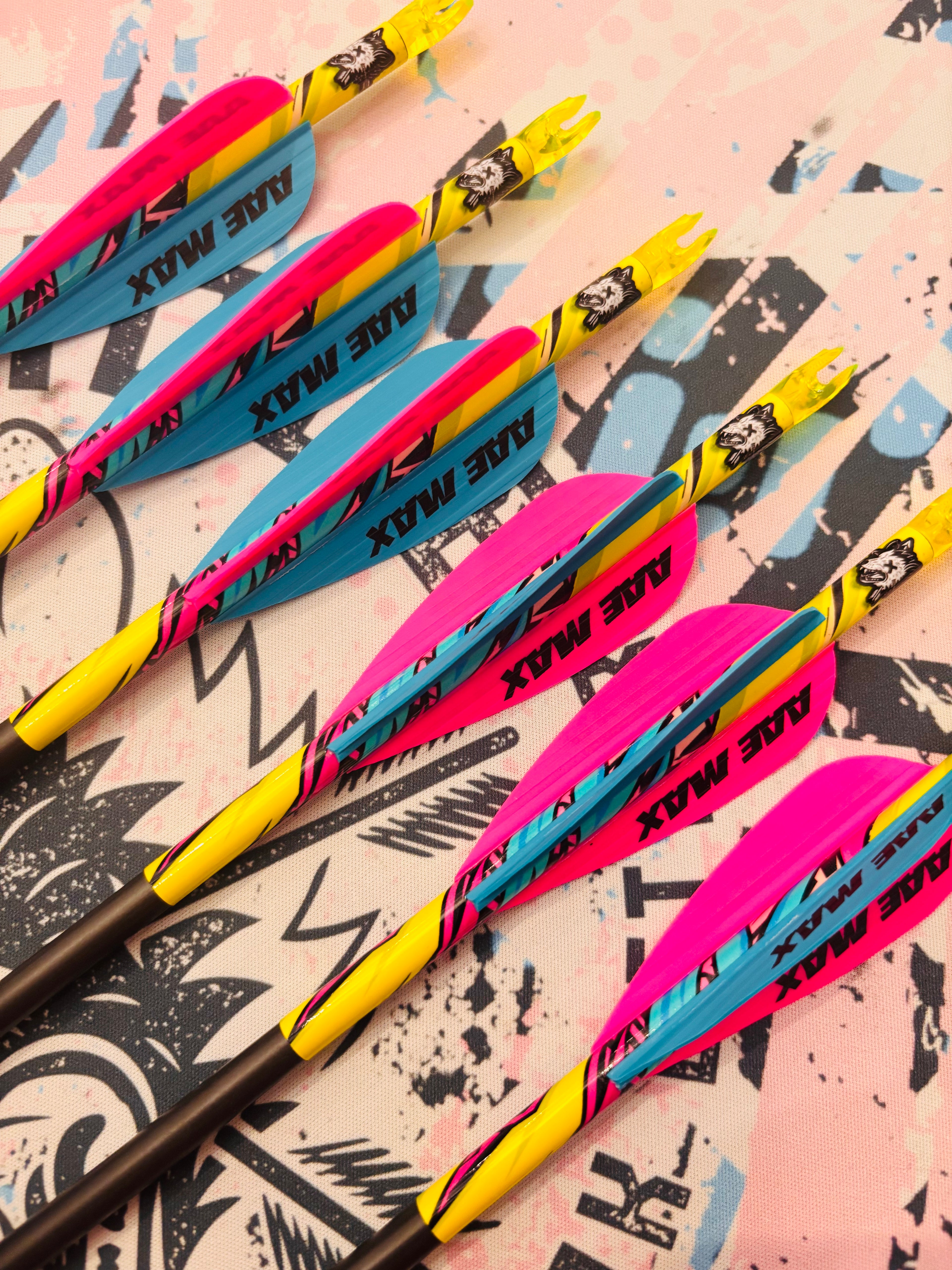 Pre-Fletched Ratel Arrows by Kuhle Archery